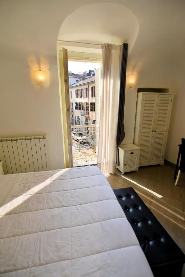 La Terrazza Vercelli Bed & Charme Exterior foto